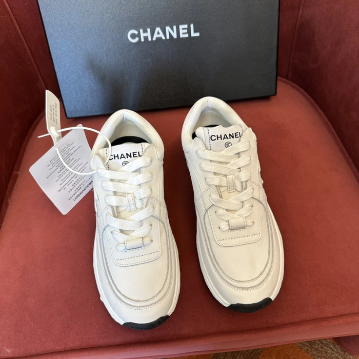 CH@NEL SNEAKERS