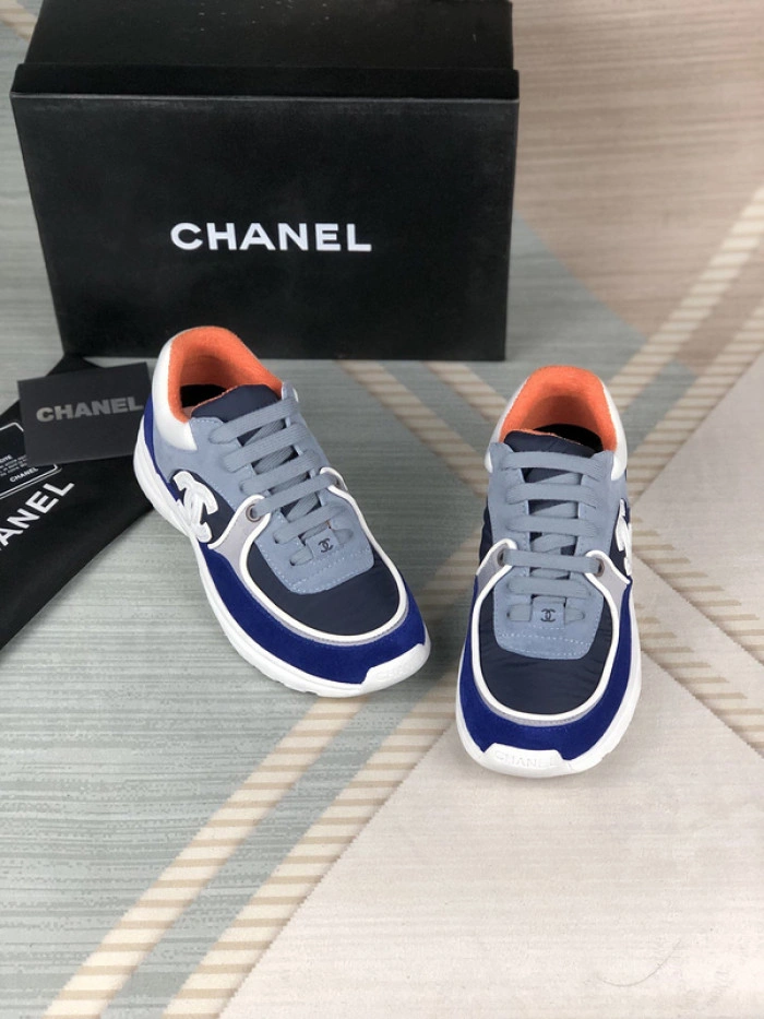 CH@NEL SNEAKERS