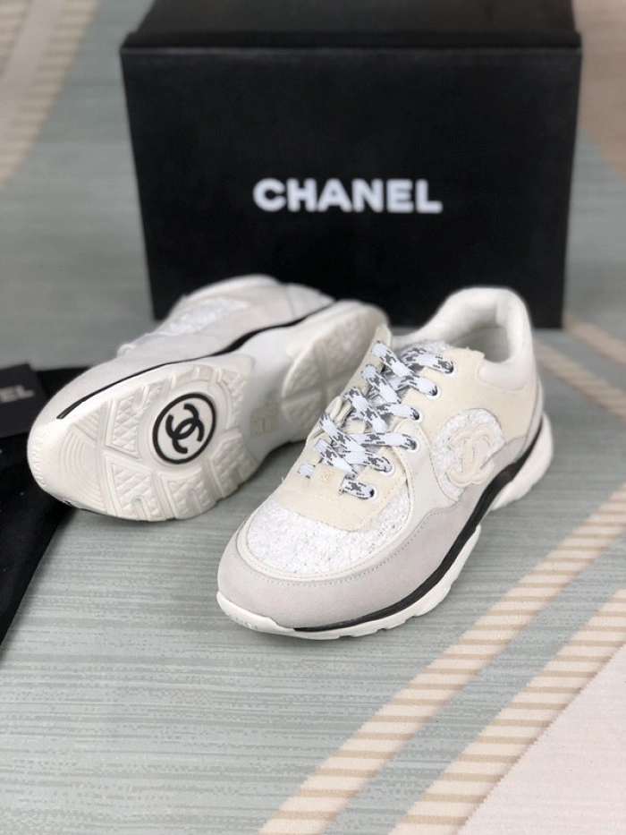 CH@NEL SNEAKERS
