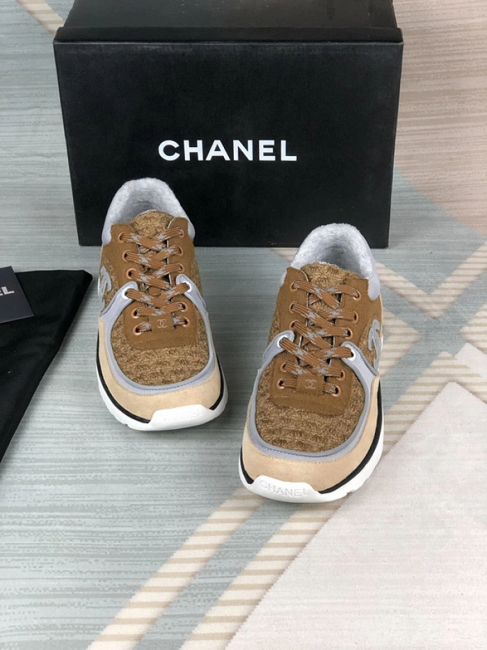 CH@NEL SNEAKERS