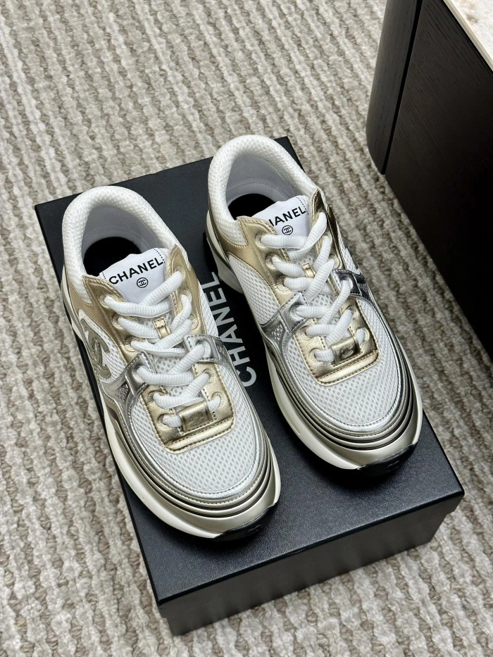 CH@NEL SNEAKERS