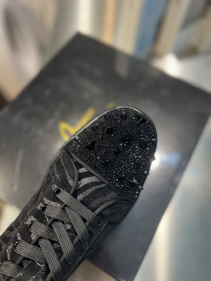CL SNEAKER