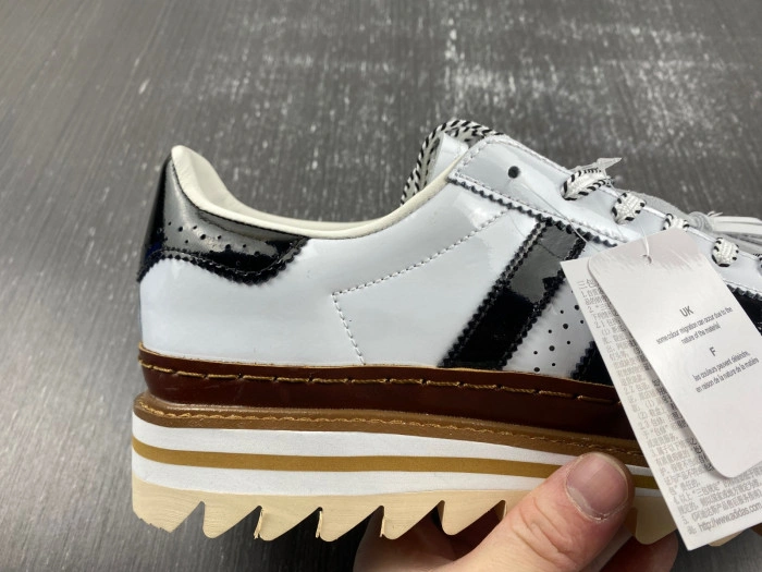 CLOT x adidas Sneaker