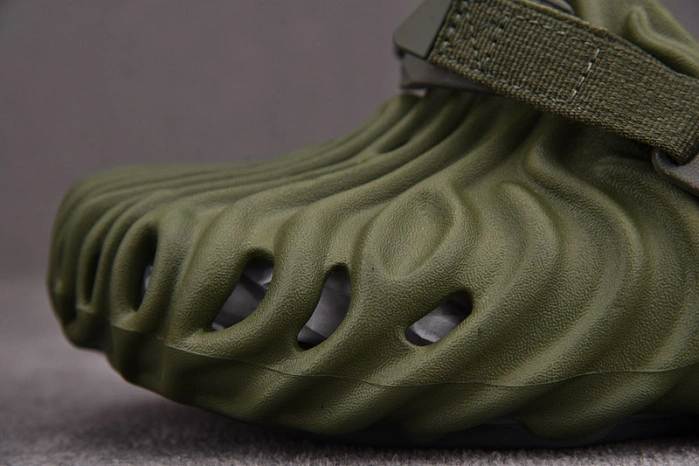 CROCS POLLEX CLOG BY SALEHE BEMBURY CUCUMBER