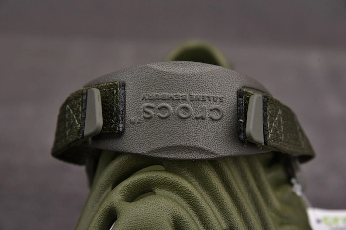 CROCS POLLEX CLOG BY SALEHE BEMBURY CUCUMBER
