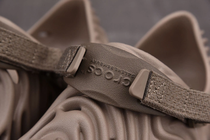 CROCS POLLEX CLOG BY SALEHE BEMBURY MENEMSHA