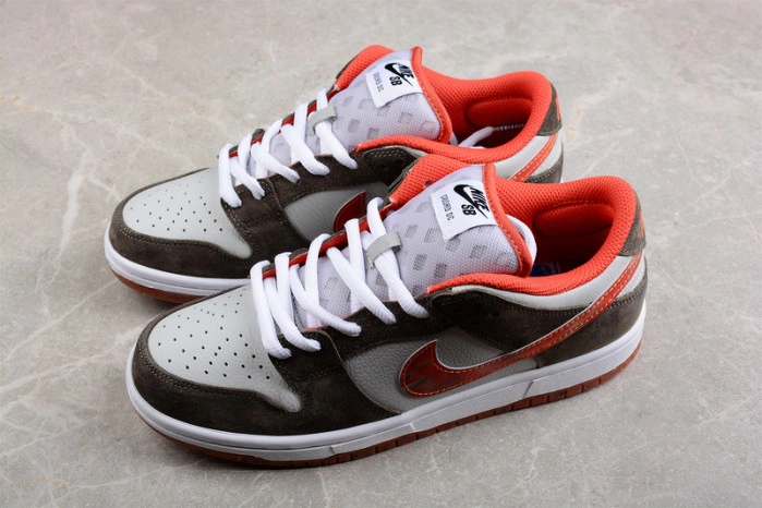 Crushed D.C. x Nike SB Dunk Low DH7782 001