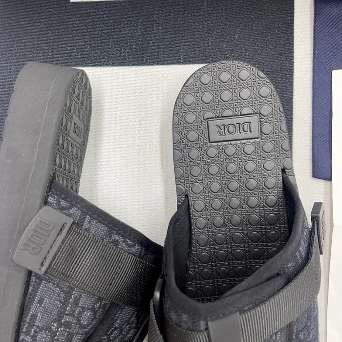 DIOR ALPHA SANDAL OBLIQUE