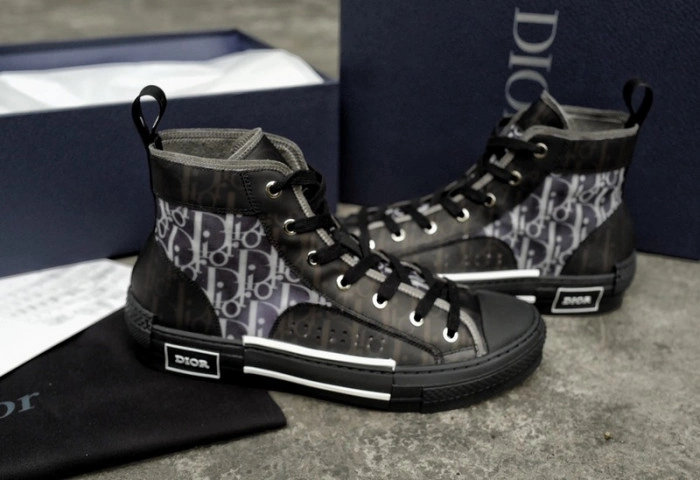 DIOR B23 Oblique Sneaker