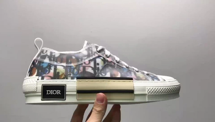 DIOR B23 Oblique Sneaker