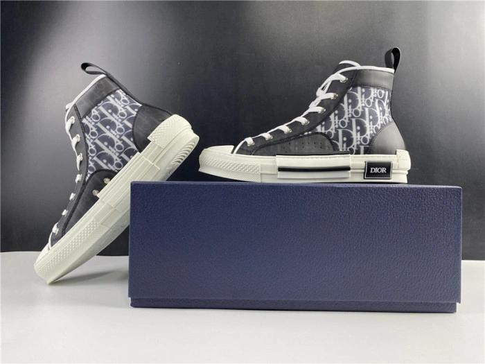 DIOR B23 Oblique Sneaker