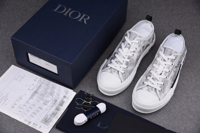DIOR B23 Oblique Sneaker
