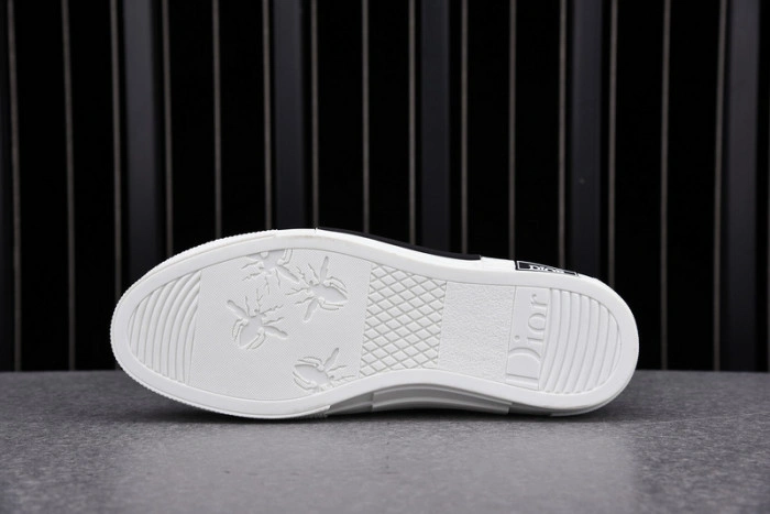 DIOR B23 Oblique Sneaker