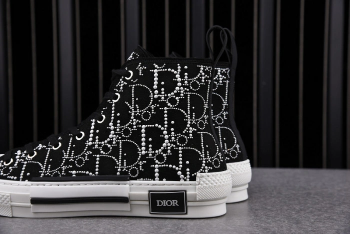 DIOR B23 Oblique Sneaker