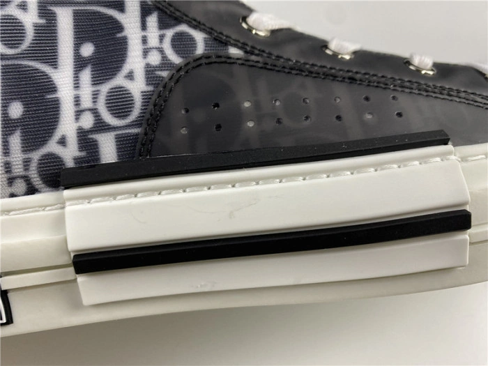 DIOR B23 Oblique Sneaker