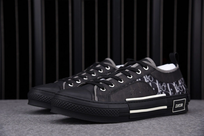 DIOR B23 Oblique Sneaker