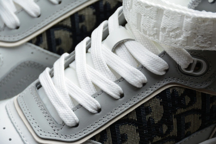 DIOR B27 High Top Sneaker