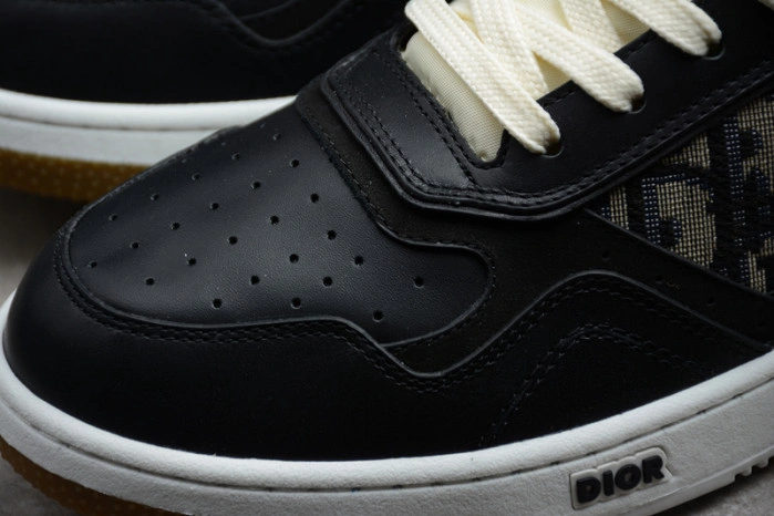 DIOR B27 High Top Sneaker