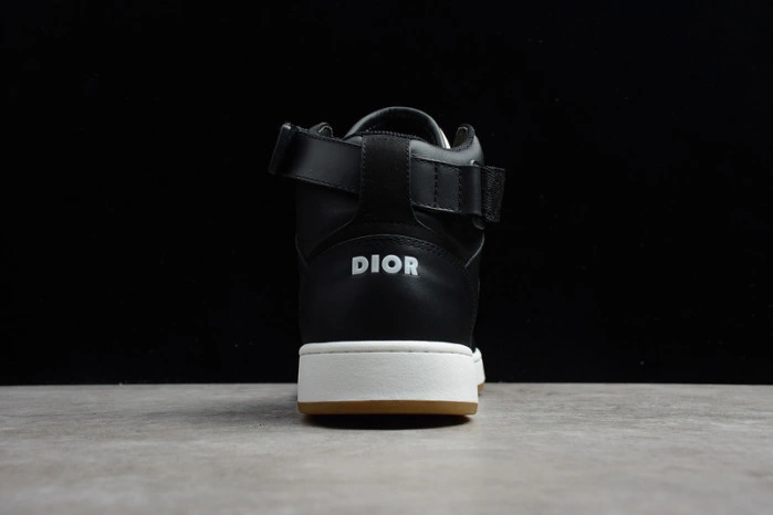 DIOR B27 High Top Sneaker