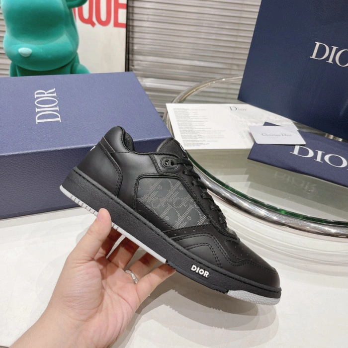 DIOR B27 Low Top Sneaker