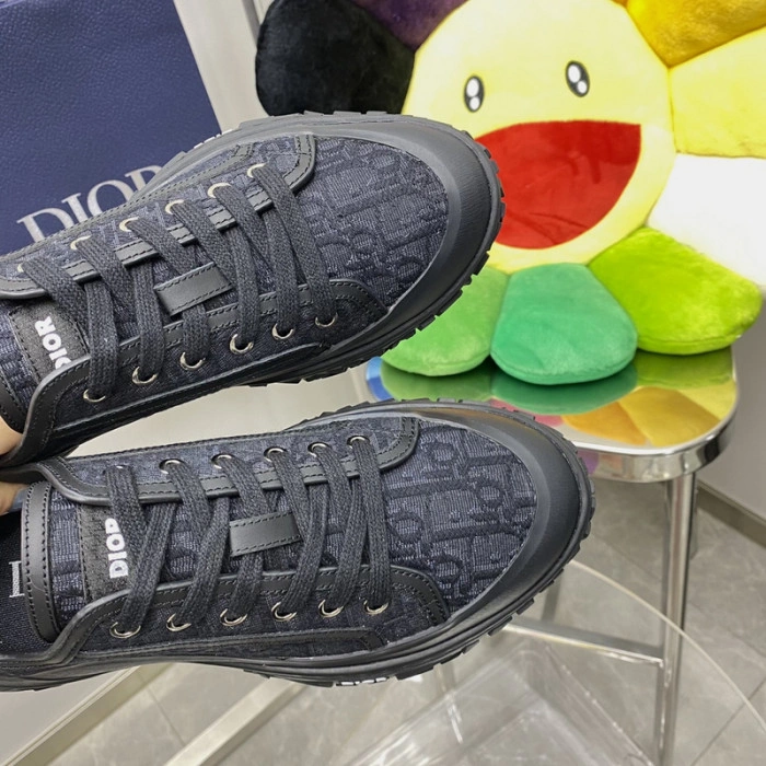 DIOR B28 SNEAKER