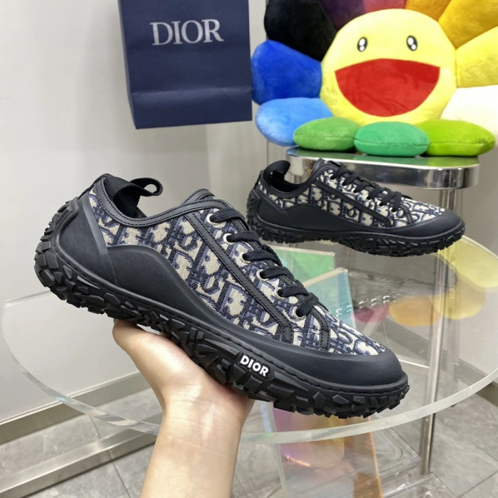 DIOR B28 SNEAKER