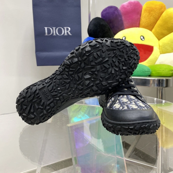 DIOR B28 SNEAKER