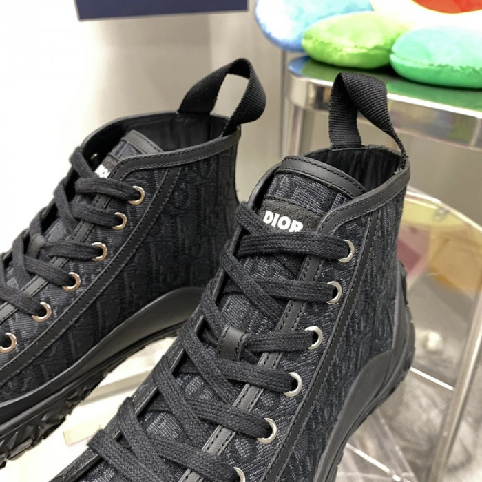 DIOR B28 SNEAKER
