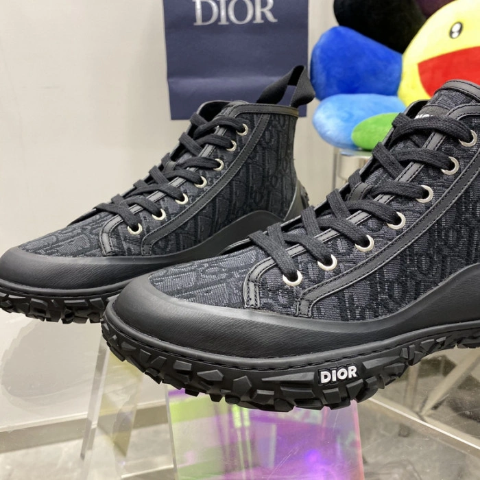 DIOR B28 SNEAKER