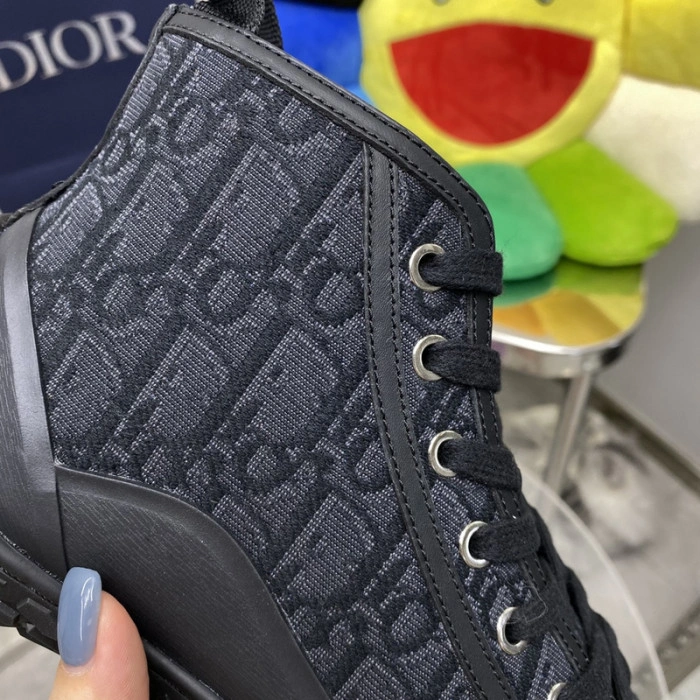 DIOR B28 SNEAKER