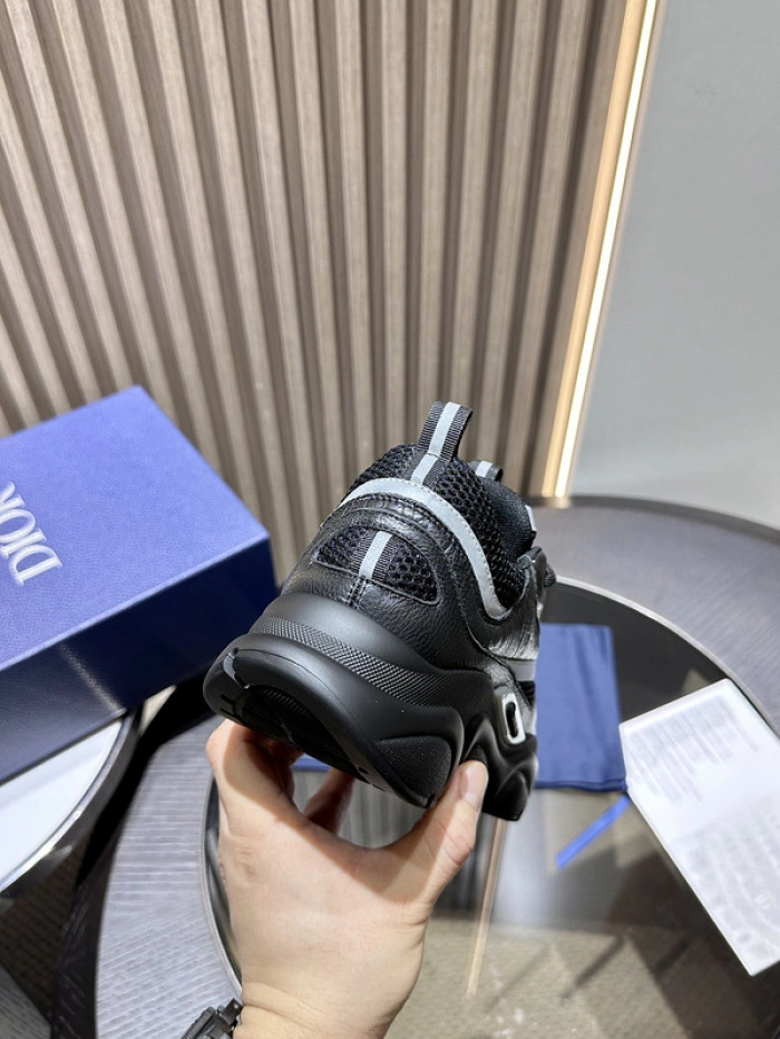 Dior B22 SNEAKER