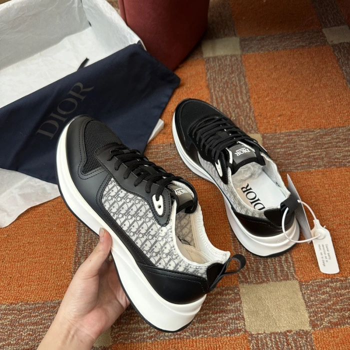 Dior B25 Sneaker