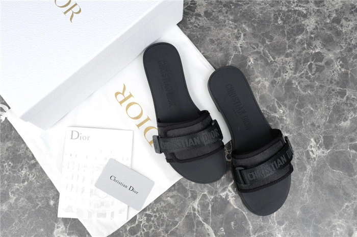 Dior Evolution Mule Sandal