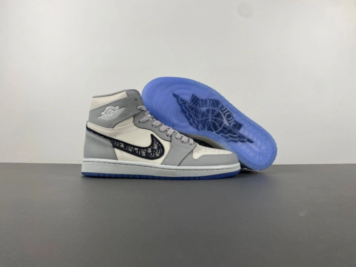 Dior x Air Jordan 1 High   CN8607-002