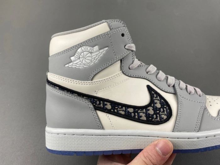 Dior x Air Jordan 1 High   CN8607-002