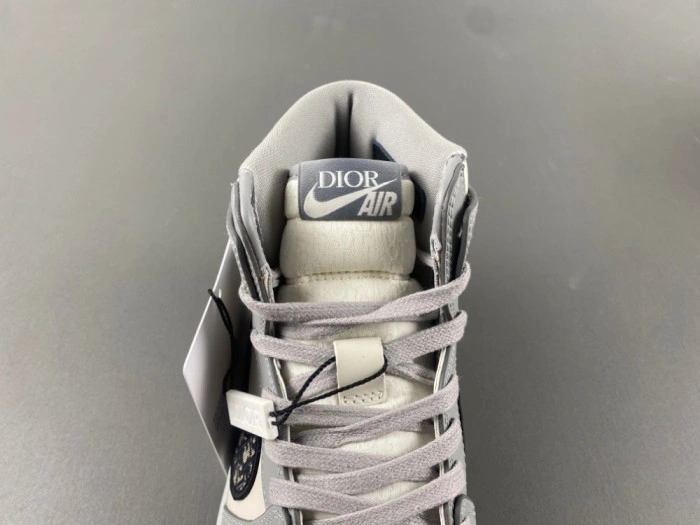 Dior x Air Jordan 1 High   CN8607-002