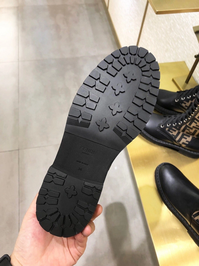 FENDI HIGH BOOTS