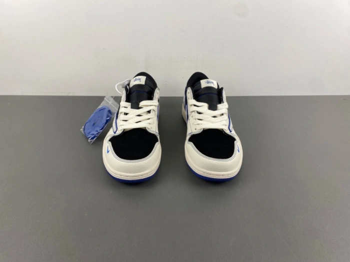Fragment x Travis Scott Jordan 1 x Supreme x Stussy