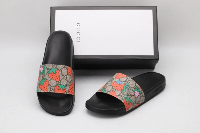 GUCC SANDALS