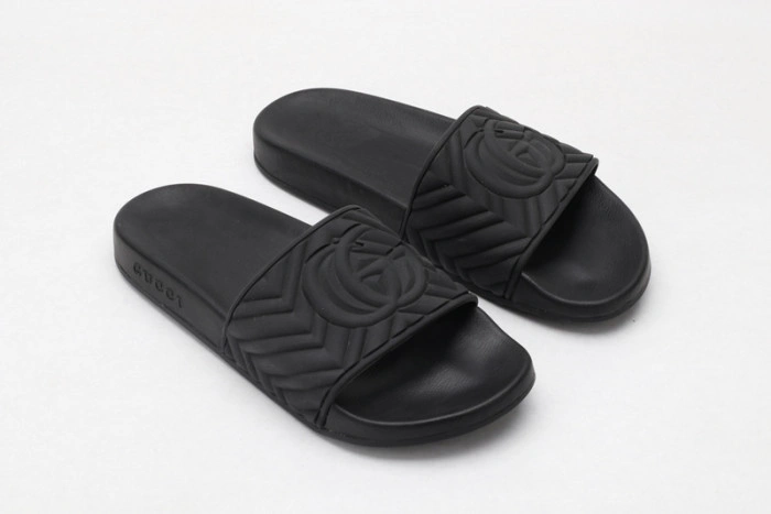 GUCC SANDALS