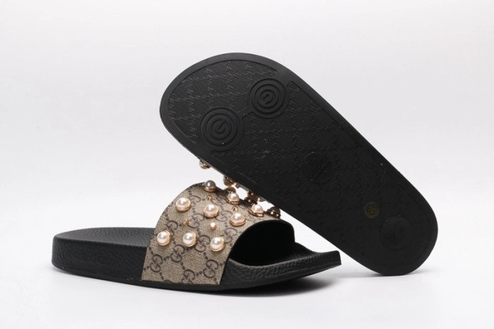 GUCC SANDALS