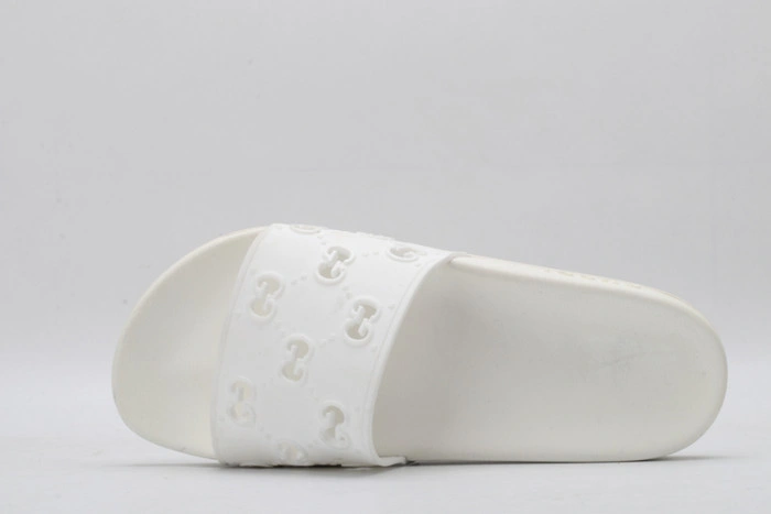 GUCC SANDALS