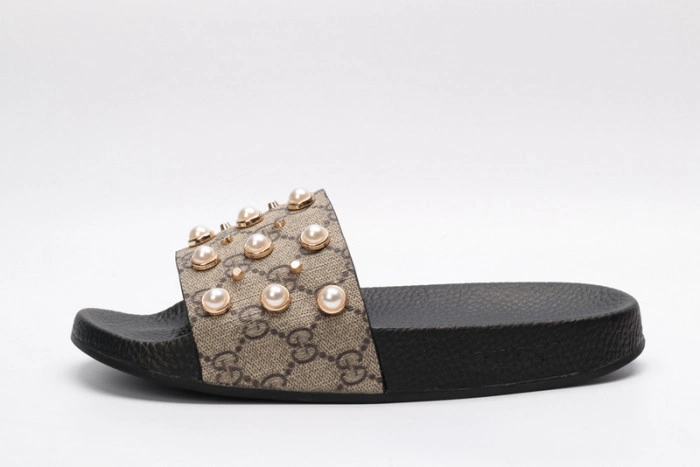 GUCC SANDALS