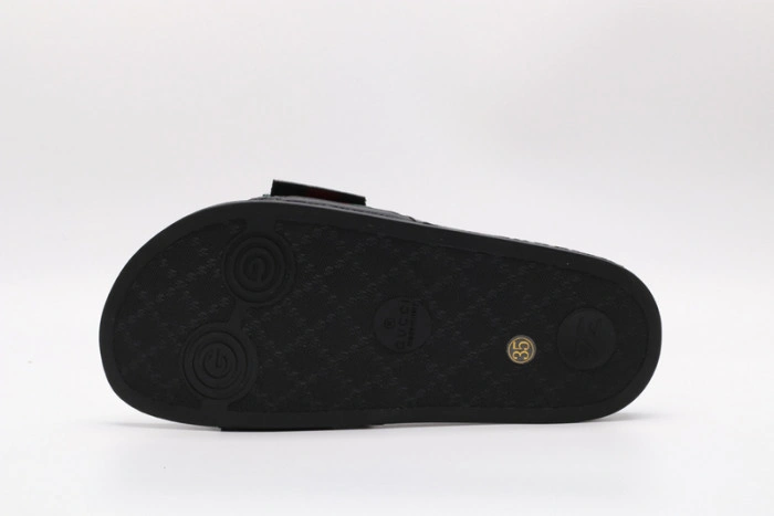 GUCC SANDALS