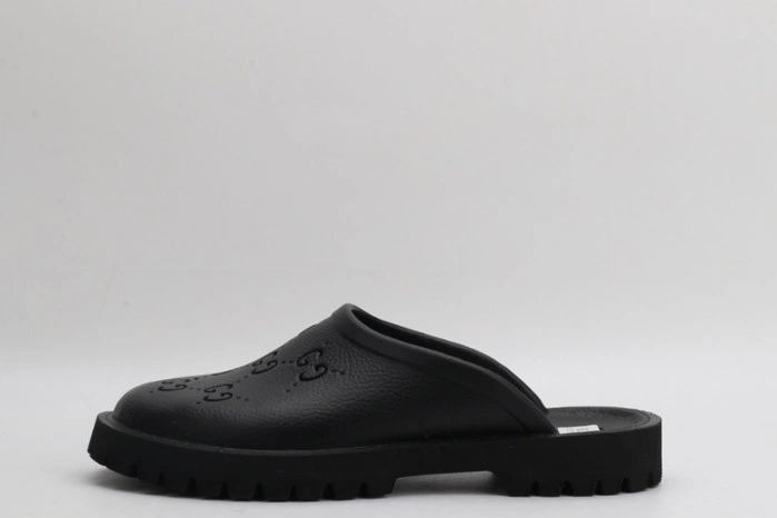 GUCC SANDALS