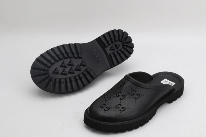 GUCC SANDALS