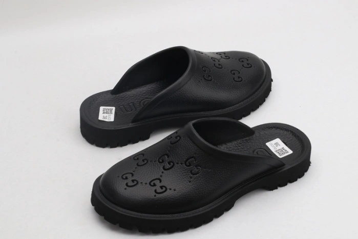 GUCC SANDALS