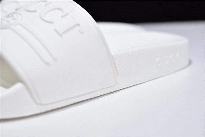 GUCC SANDALS