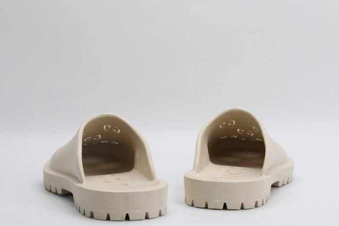 GUCC SANDALS