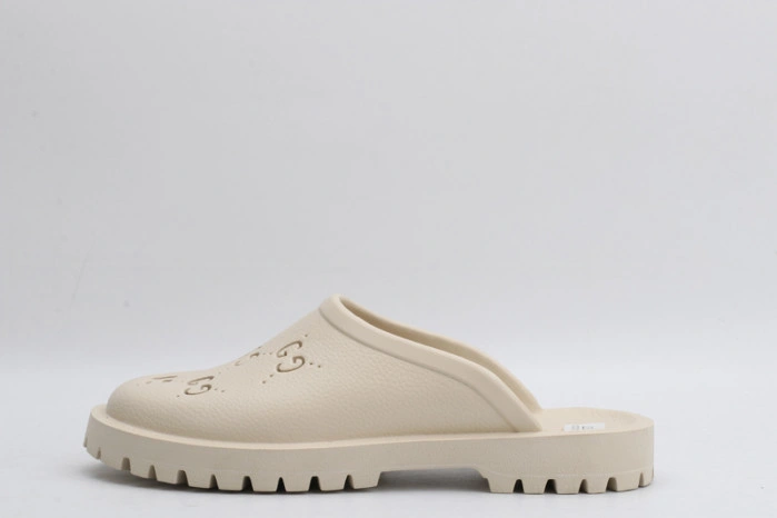 GUCC SANDALS